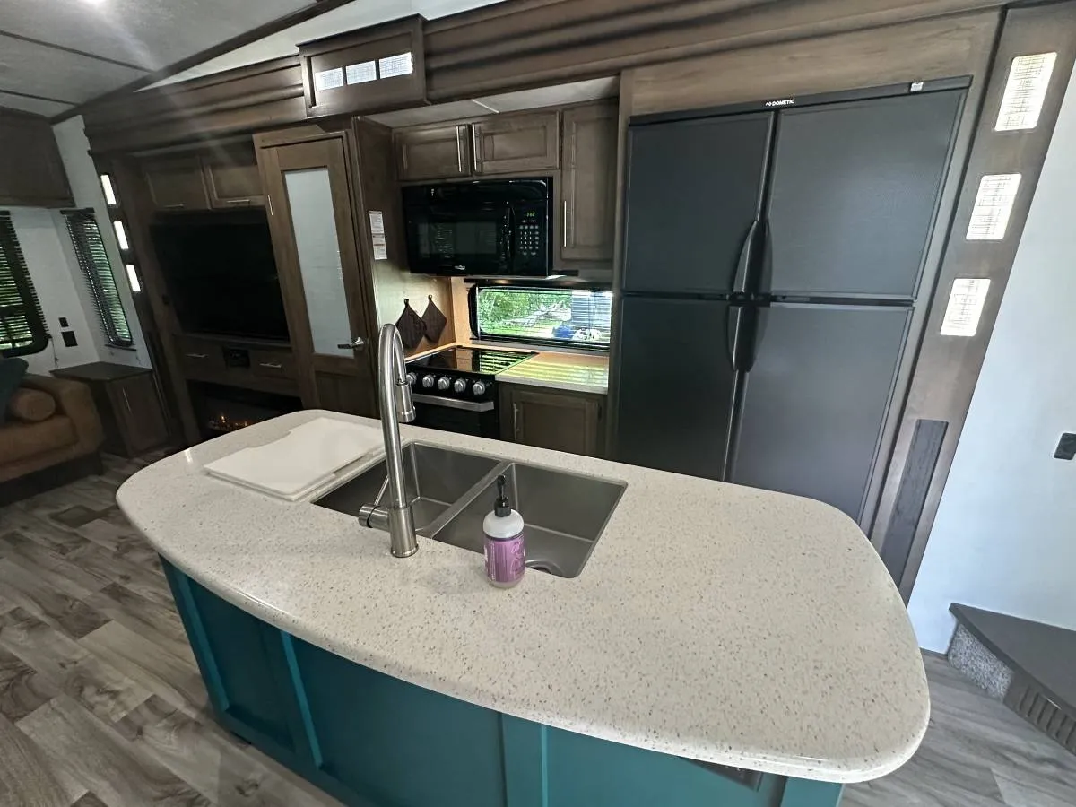 RV Image 7
